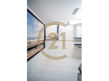 Departamento en Edificio Los Delfines