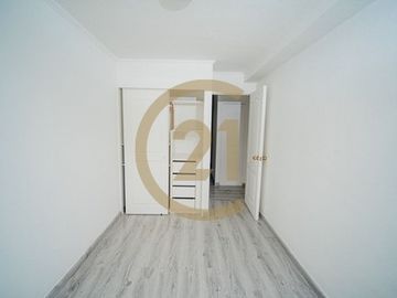 Departamento en Edificio Los Delfines