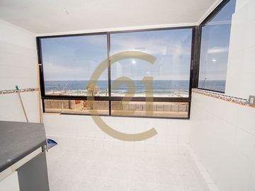 Departamento en Edificio Los Delfines
