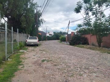 TERRENO PLANO EN VENTA EN VILLAS DEL MESÓN QUERETARO