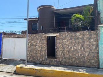 Casa en Venta en Veracruz. Espaciosa, Bien Ubicada y con Todo lo que Necesitas