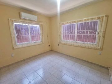 Casa en Venta en Veracruz. Espaciosa, Bien Ubicada y con Todo lo que Necesitas