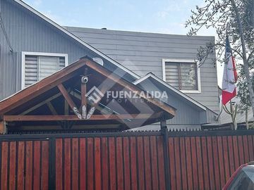 Casa en Venta en C.valle Central con Acceso Sur