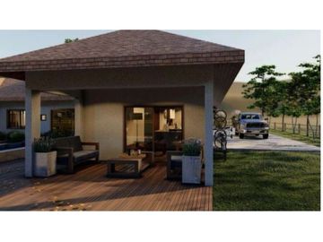 VENTA  PARCELA CON CASA  HACIENDA VIÑEDOS DE CASABLANCA