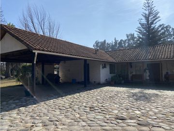 VENTA PARCELA CON CASA  Y PARQUE - CALERA DE TANGO 15 HS