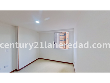 VENTA APARTAMENTO ALIZARES, LOMA DE LOS BERNAL  Código 131285