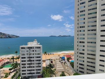 ESPLENDIDO PH FRENTE A PLAYA COSTA AZUL
