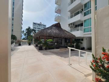 ESPLENDIDO PH FRENTE A PLAYA COSTA AZUL