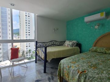 ESPLENDIDO PH FRENTE A PLAYA COSTA AZUL
