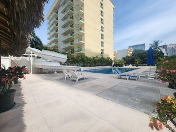 ESPLENDIDO PH FRENTE A PLAYA COSTA AZUL