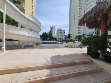 ESPLENDIDO PH FRENTE A PLAYA COSTA AZUL