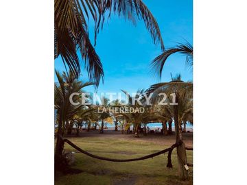 VENTA CABAÑA EN MOÑITOS, CORDOBA. COD: 125327