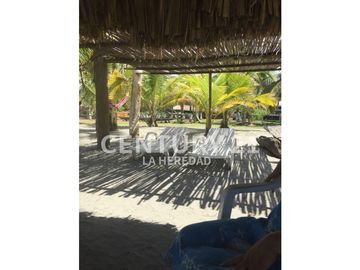 VENTA CABAÑA EN MOÑITOS, CORDOBA. COD: 125327