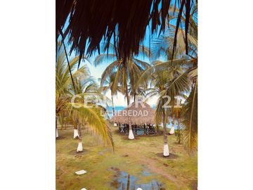 VENTA CABAÑA EN MOÑITOS, CORDOBA. COD: 125327