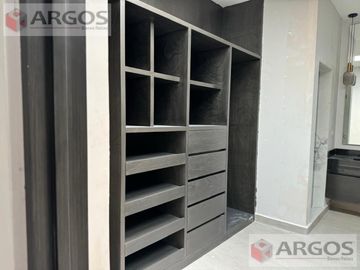 CASA EN VENTA EN CASTAÑOS DEL VERGEL