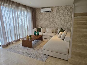 CASA EN RESIDENCIAL DE LUJO LOSANTOS 