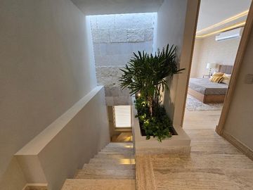CASA EN RESIDENCIAL DE LUJO LOSANTOS 