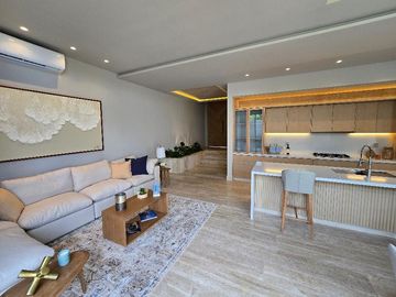 CASA EN RESIDENCIAL DE LUJO LOSANTOS 