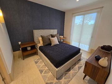 CASA EN RESIDENCIAL DE LUJO LOSANTOS 