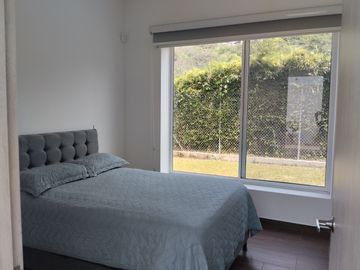CASA EN VENTA VIA CHINCHINA- PALESTINA.