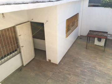Casa  en Venta Ramos Mejia / La Matanza (A141 3915)