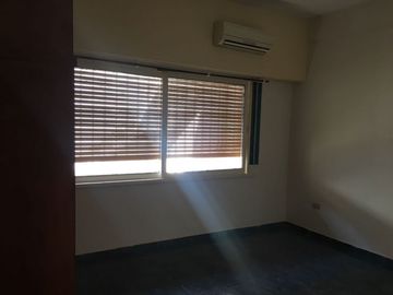 Casa  en Venta Ramos Mejia / La Matanza (A141 3915)