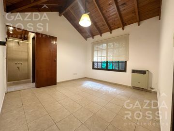 Casaquinta en Los Rosales
