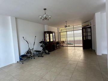 VENTA CASA EN URB. SANTORINI  CERCA DE SAN FELIPE - SEGURIDAD 24/7 (CMC)