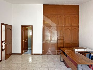 Hermosa Residencia en Venta en Bugambilias – Av. del Búfalo