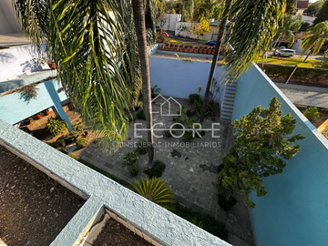 RESIDENCIA EN VENTA EN COLINAS DE SAN JAVIER, ZAPOPAN
