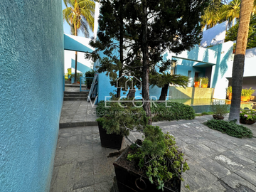 RESIDENCIA EN VENTA EN COLINAS DE SAN JAVIER, ZAPOPAN