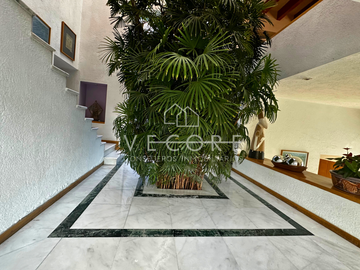 RESIDENCIA EN VENTA EN COLINAS DE SAN JAVIER, ZAPOPAN