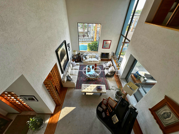 RESIDENCIA EN VENTA EN COLINAS DE SAN JAVIER, ZAPOPAN