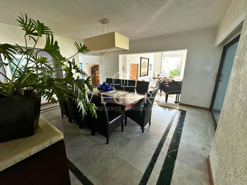 RESIDENCIA EN VENTA EN COLINAS DE SAN JAVIER, ZAPOPAN