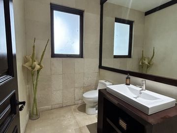Casa en venta en Residencial Santa Paulina