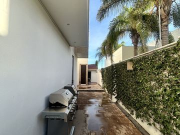 Casa en venta en Residencial Santa Paulina