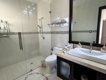 Casa en venta en Residencial Santa Paulina