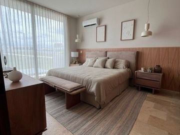 Casa en Venta en zona Cañadas del Lago, Alberca, 3 Recámaras, Cto Servicio..