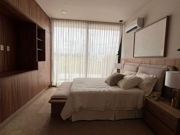 Casa en Venta en zona Cañadas del Lago, Alberca, 3 Recámaras, Cto Servicio..