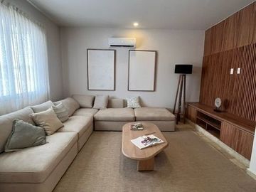 Casa en Venta en zona Cañadas del Lago, Alberca, 3 Recámaras, Cto Servicio..