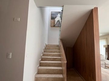 Casa en Venta en zona Cañadas del Lago, Alberca, 3 Recámaras, Cto Servicio..