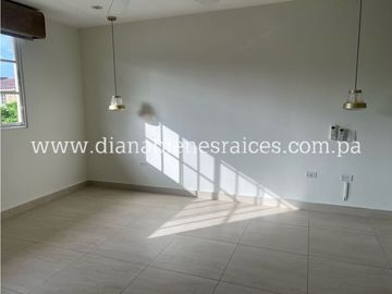Venta de casa en Altos de Panamá