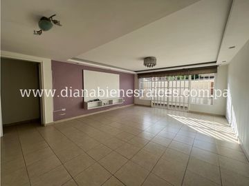 Venta de casa en Altos de Panamá