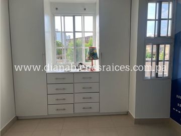Venta de casa en Altos de Panamá