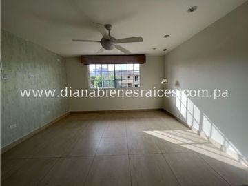 Venta de casa en Altos de Panamá