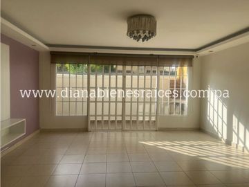 Venta de casa en Altos de Panamá