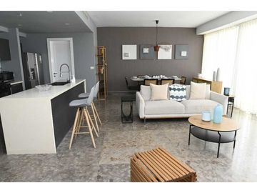 VENTA Y ALQUILER DE APARTAMENTO CON VISTA CIUDAD EN PH YOO  MODELO H