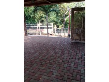 TERRENO / CHAME / SAJALICES / 4200M2 / ANEXO / BOHIO / PISCINA / RIO