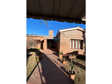 VENTA-CASA 4 DORM EN COLONIA CAROYA-APTA CREDITO HIPOTECARIO
