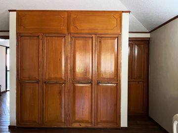 Casa en venta en Fracc. sobre Camino Real a Cholula, con 2,500m2 de Terreno